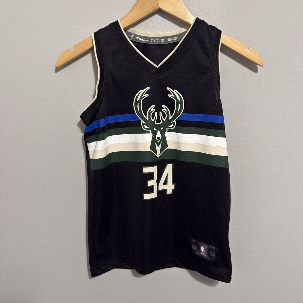 Milwaukee Bucks Giannis Antetokounmpo Youth Jersey Small Fanatics Black NBA